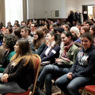 Կապույտ օր մի խումբ լայնախոհների հետ