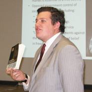 Չիկագոյի համալսարանը և ոչ ստանդարտ հայտաձևը 